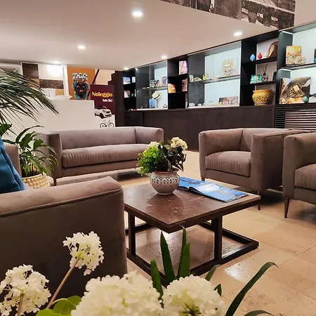 Hotel Porta Reale 4*