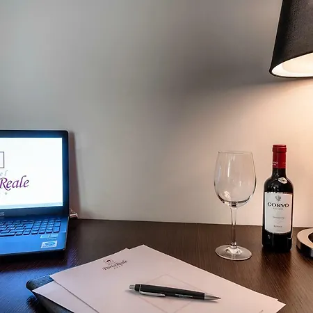 Porta Reale Hotel 4*