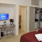 Porta Reale Otel