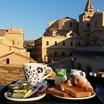 Porta Reale 4* Noto