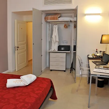 Porta Reale 4*