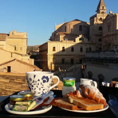 Porta Reale 4* Noto