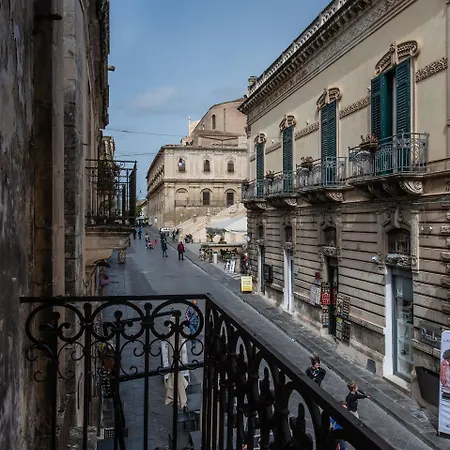 Otel Porta Reale